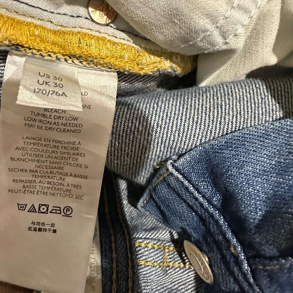 We the Free Distressed Jeans for Women - Picture 10 of 15